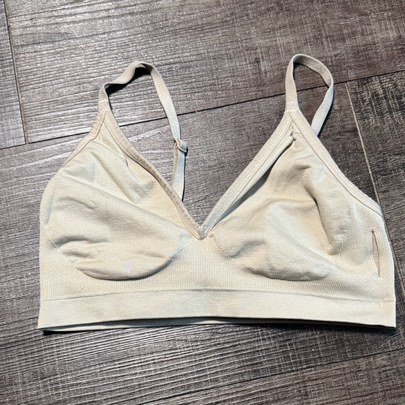 Gymshark Cream Bralette - Picture 4 of 4